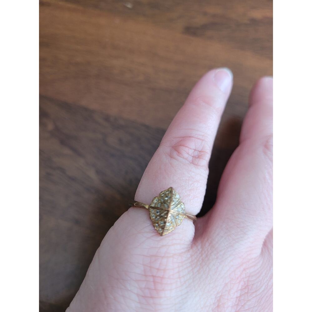 Stella and Dot Art Deco Gold Rhinestone Cocktail Ring